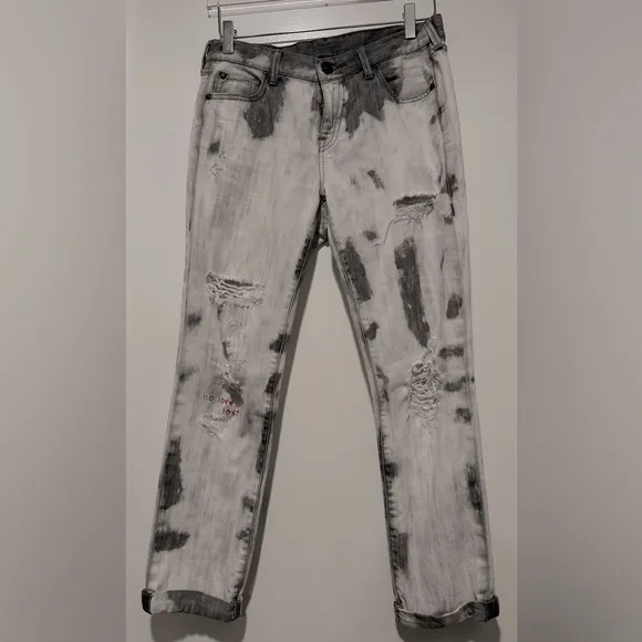 TRUE Religion ⭐️Cameron Slim Boyfriend White Black Jeans⭐️
