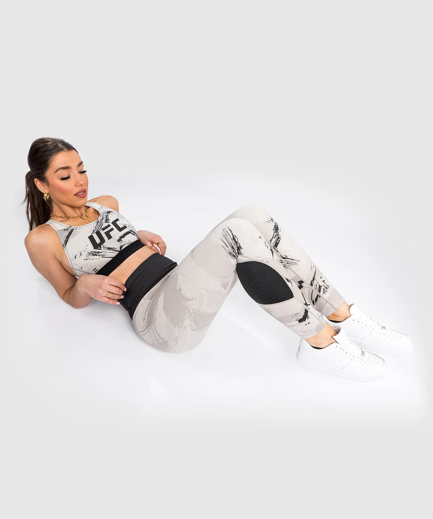 UFC Venum Authentic Vechtweek 2.0 Sport-bh - Lichtbruin