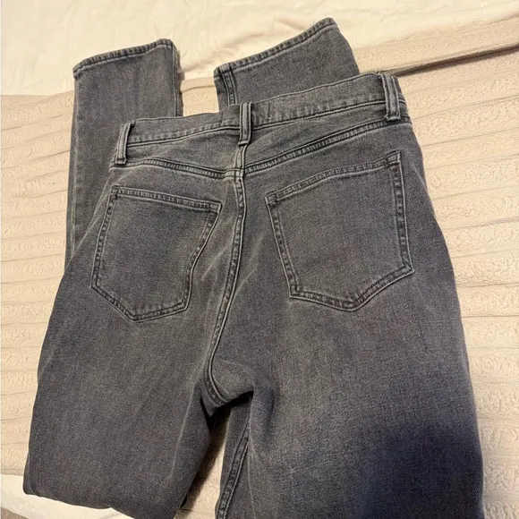 Ultra High Rise Slim Straight Jeans
