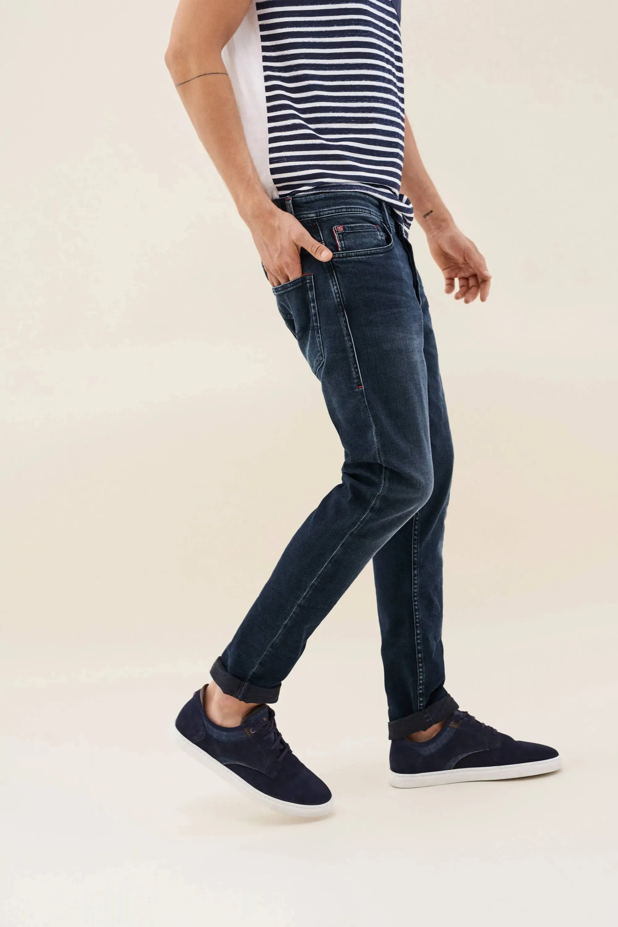 VAQUEROS SLENDER SLIM CARROT OSCUROS