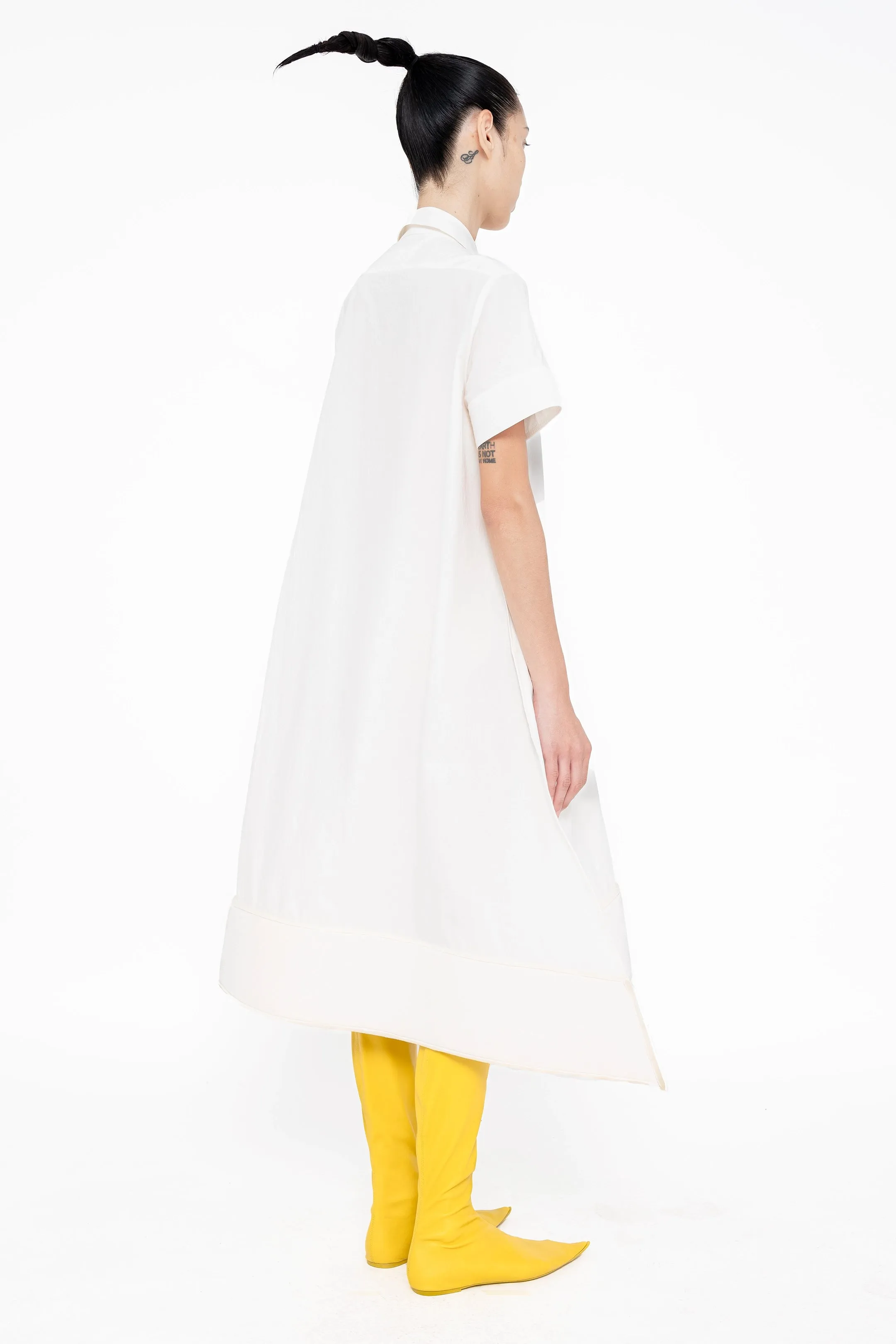WHITE POINTY HEM DRESS