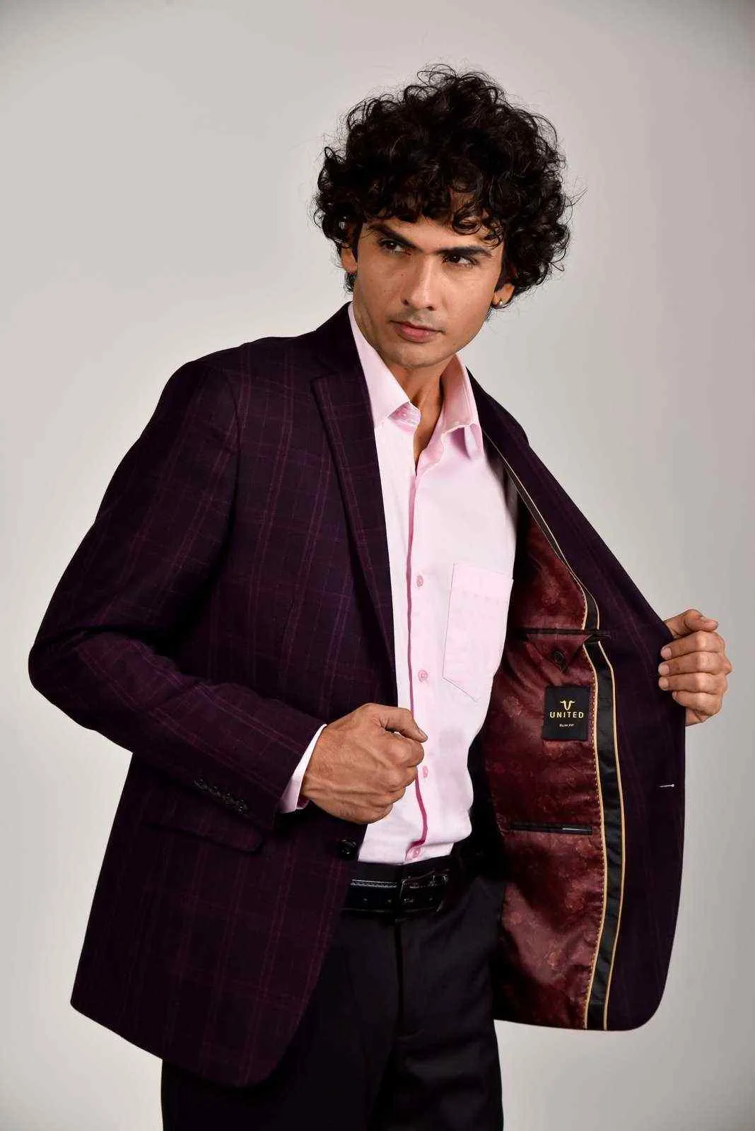 Wine Woven Blazer
