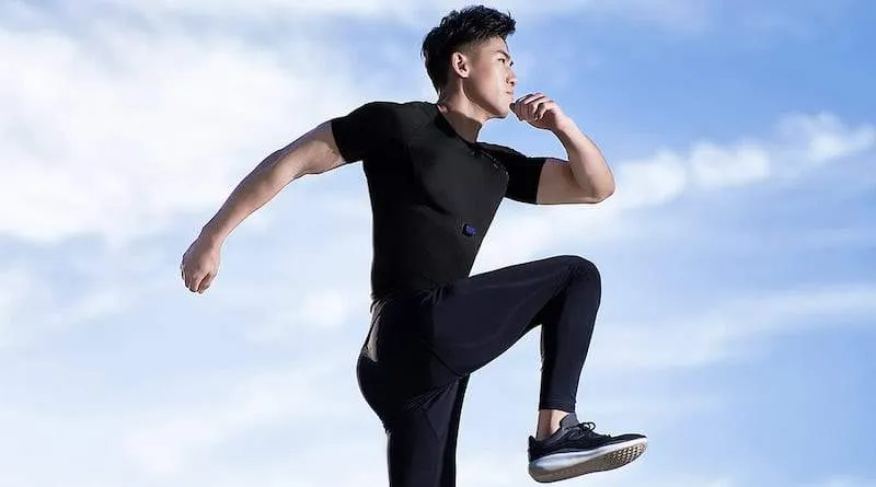 Xiaomi Zenph Smart Sports T-Shirt with real time monitoring