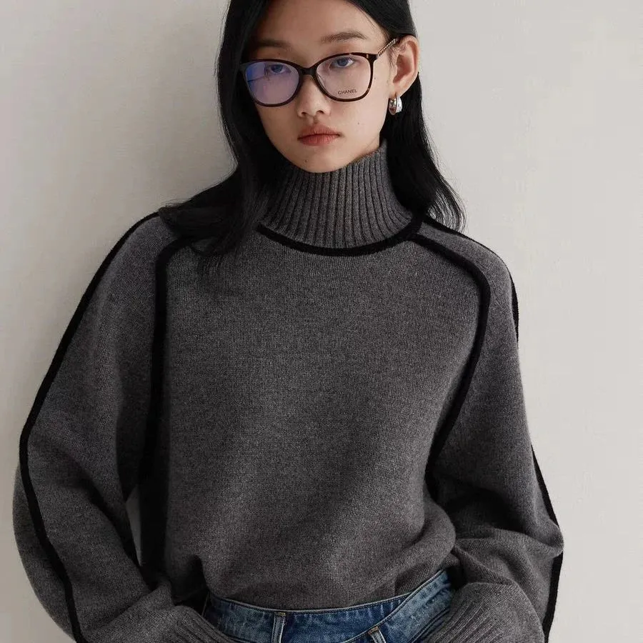 Zoe - Stylish Turtleneck Sweater